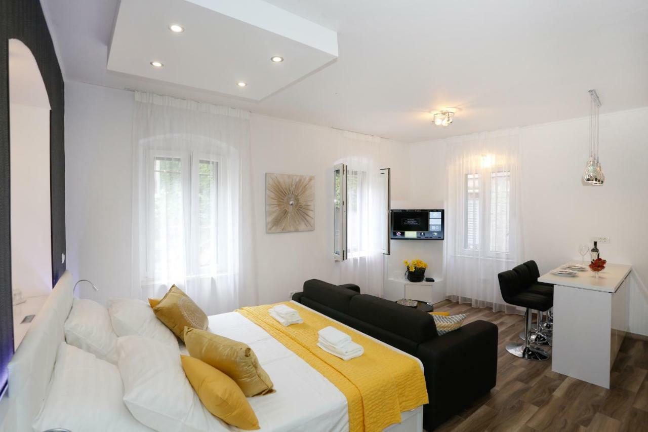 Studio Apartman Fictilis Split Exterior foto
