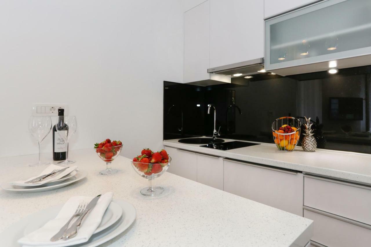 Studio Apartman Fictilis Split Exterior foto